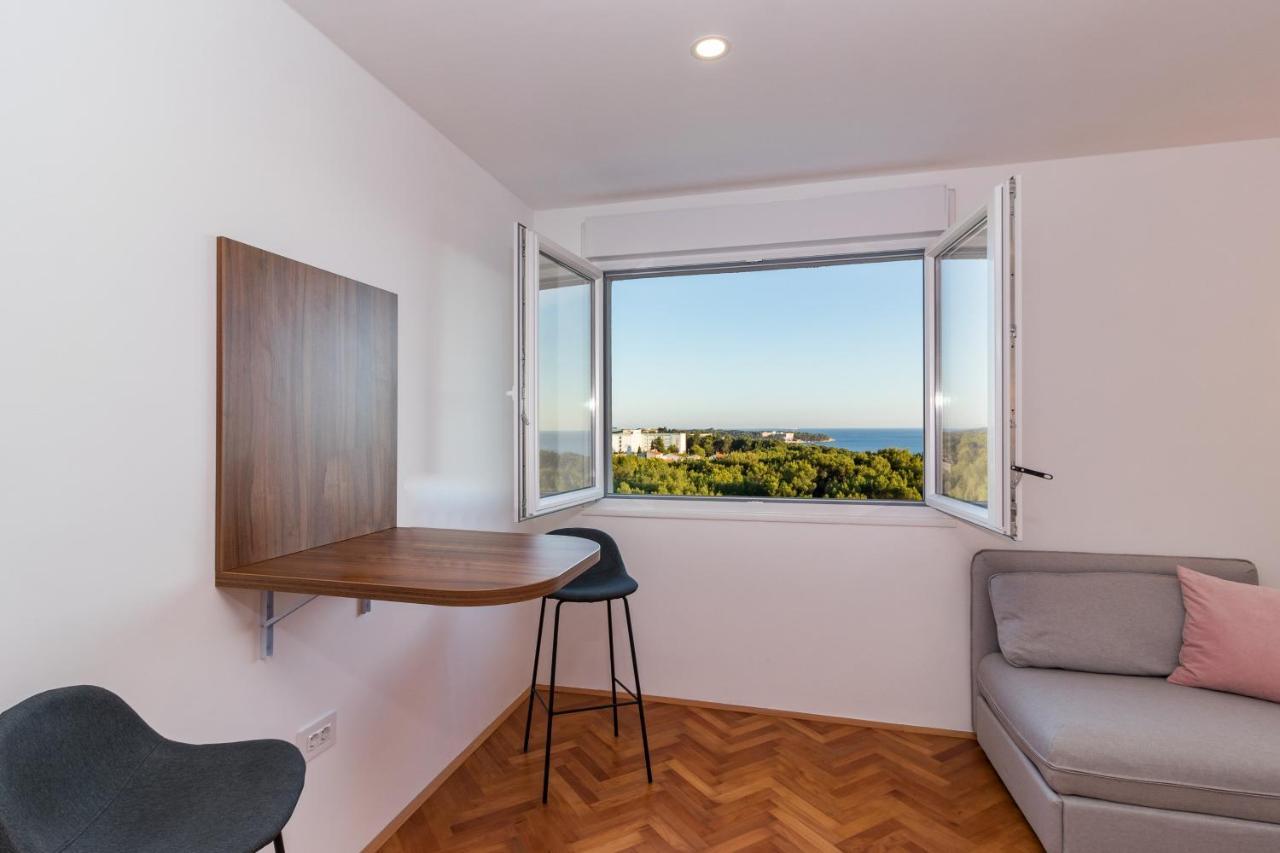 Top Floor Modern Apartment With Incredible Views Pula Eksteriør billede